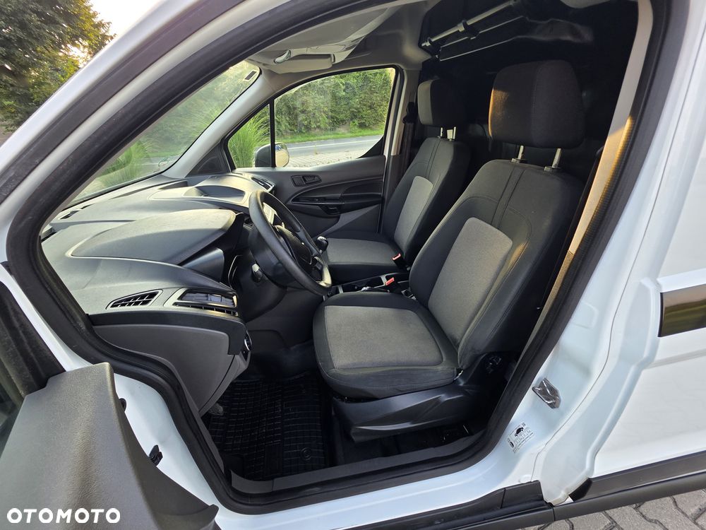 Ford Transit Connect - 16