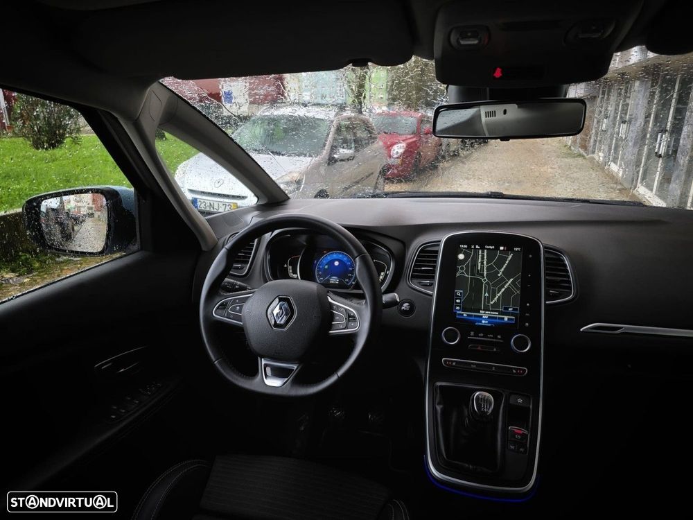 Renault Grand Scénic 1.6 dCi Intens SS - 17