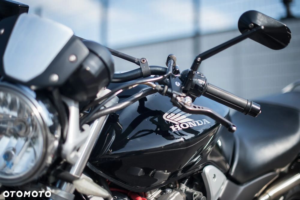 Honda Hornet - 17