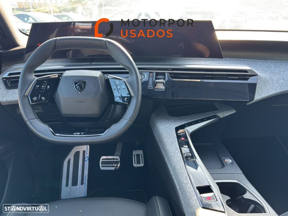 Peugeot E-3008 73 kWh Allure - 8