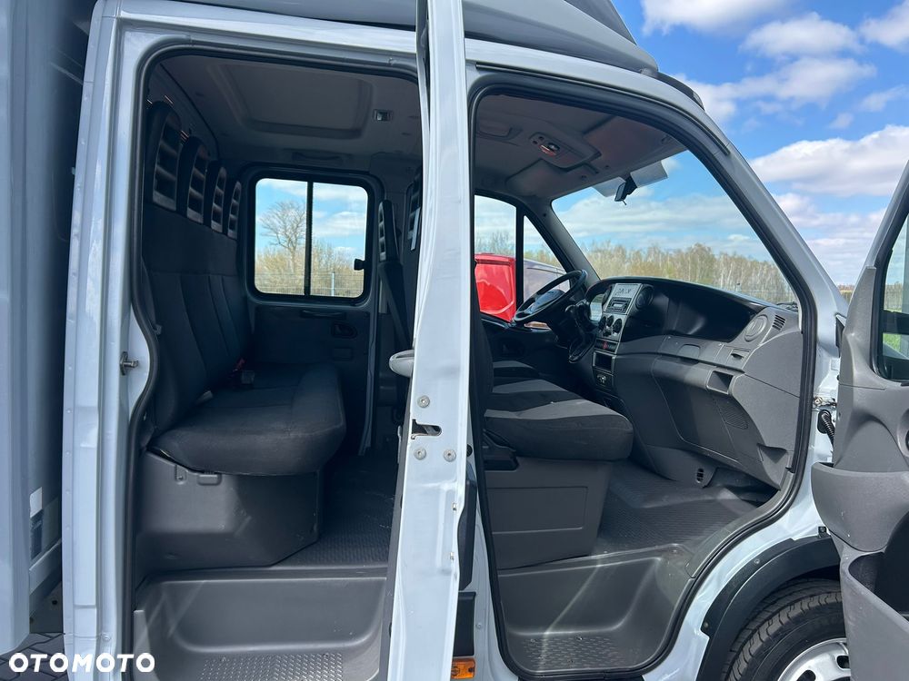 Iveco Daily 35C15 3.0 HPI DOKA Kontener + winda + drzwi boczne **Brygadówka**BLIŹNIAKI**Sprowadzony** - 17