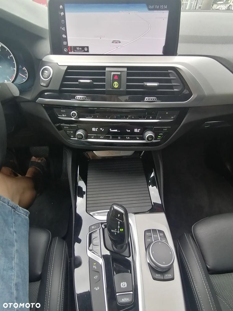 BMW X4 xDrive20d xLine sport - 33