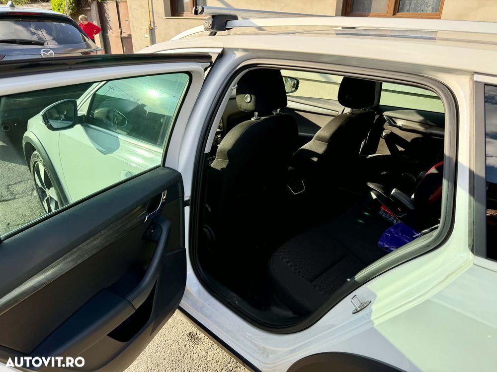 Skoda Octavia 2.0 TDI 4x4 DSG Scout - 4