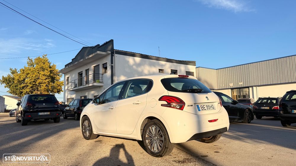 Peugeot 208 1.2 PureTech Active - 6