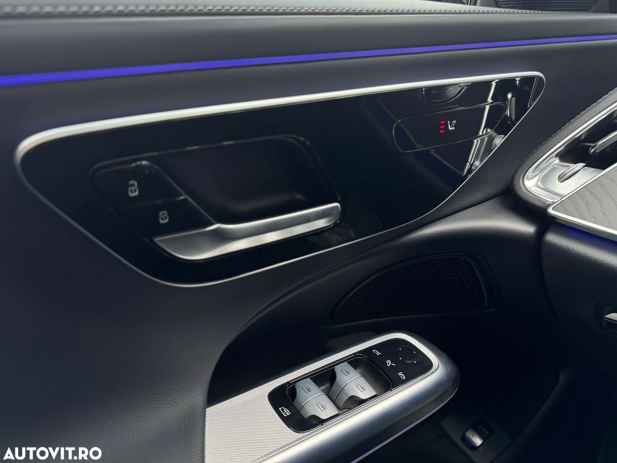 Mercedes-Benz E 200 9G-TRONIC Edition AMG Line - 19