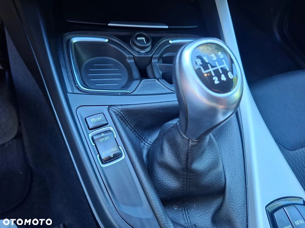 BMW Seria 1 118i M Sport - 26