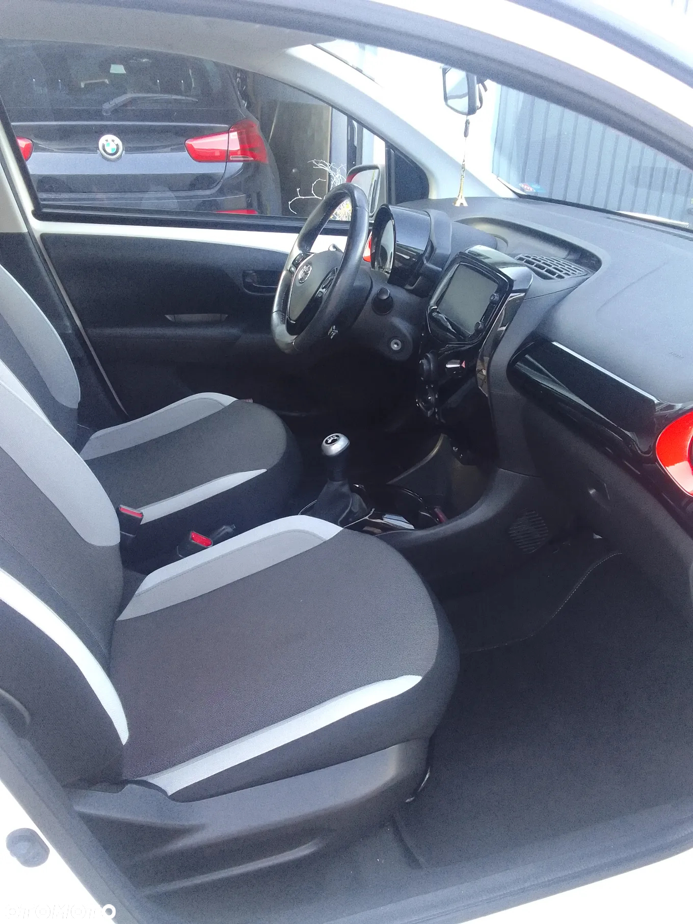 Toyota Aygo 1.0 VVT-i Sprint EU6 - 10