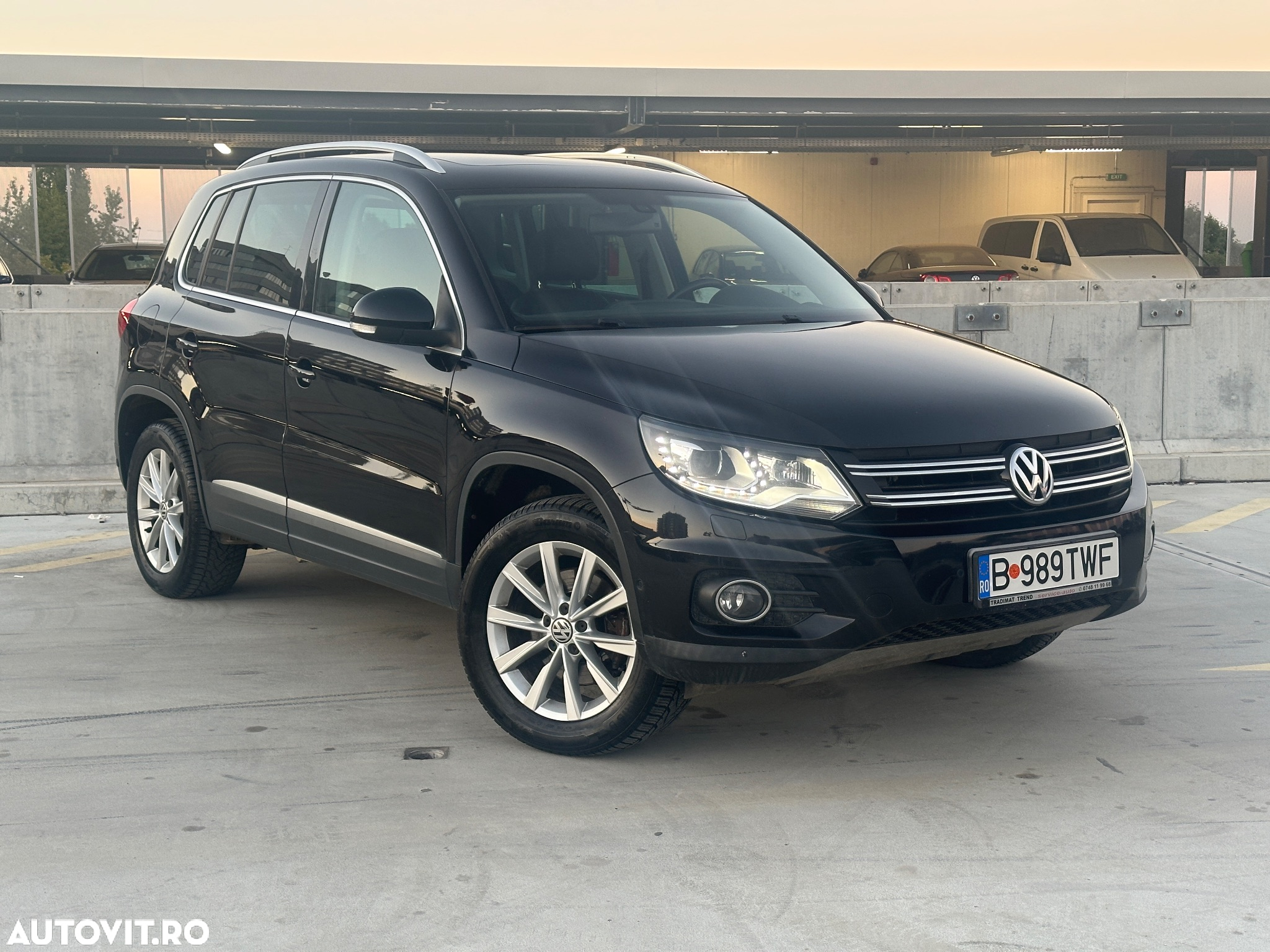 Volkswagen Tiguan 2.0 TDI DPF 4Motion BlueMotion Technology DSG Exclusive - 2