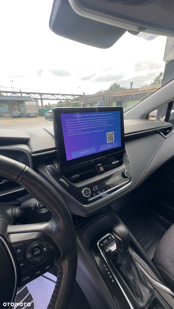 Toyota Corolla 1.8 Hybrid Comfort - 13