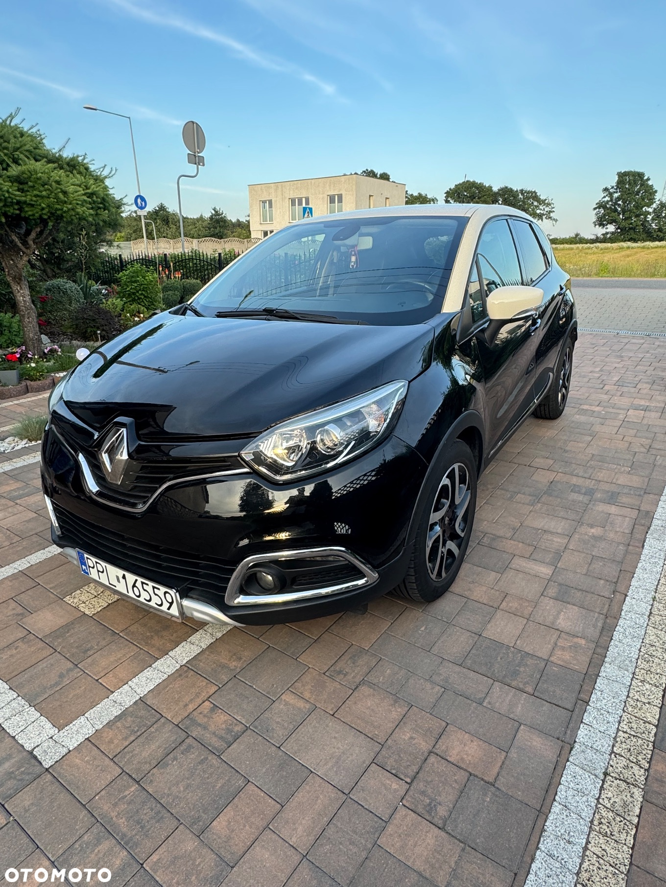 Renault Captur 0.9 Energy TCe XMOD - 10