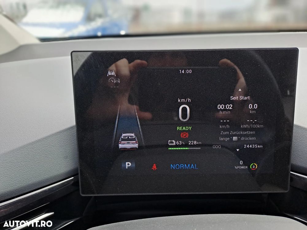 MG MG4 4 Luxury 64 kWh - 13