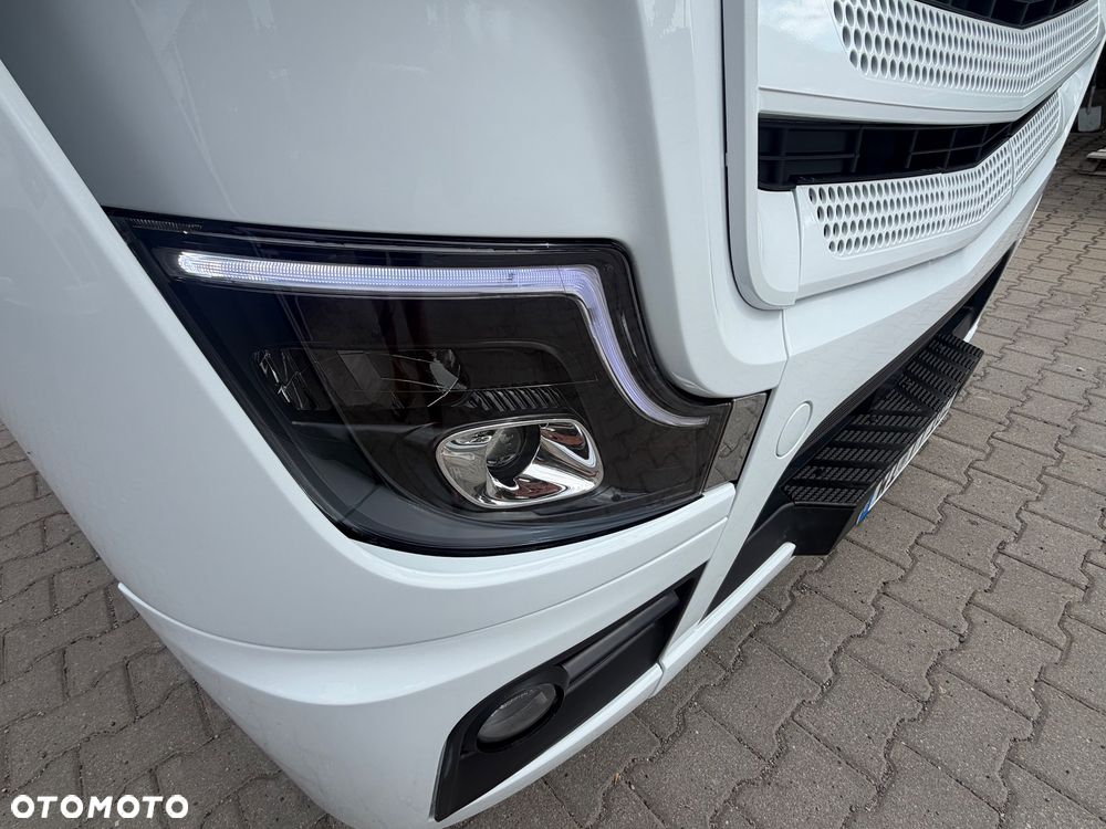 Mercedes-Benz Actros L 1851 Big LowDeck Bogata wersja - 4