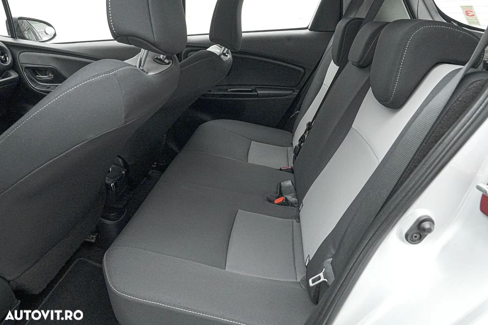 Toyota Yaris 1.5 VVT-i HSD Dynamic - 16