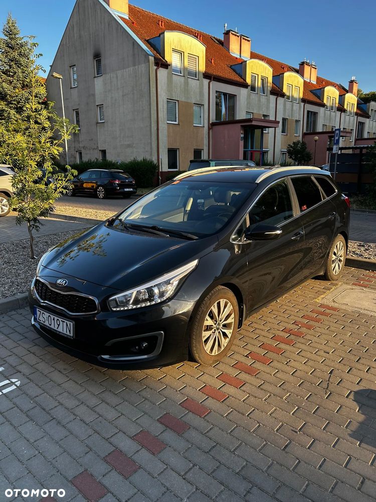 Kia Ceed 1.6 GDI L DCT - 7