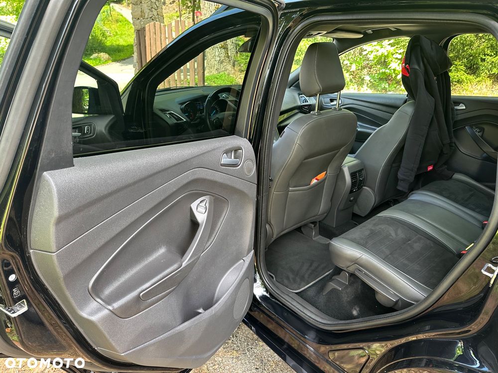 Ford Kuga 2.0 TDCi AWD ST-Line - 15