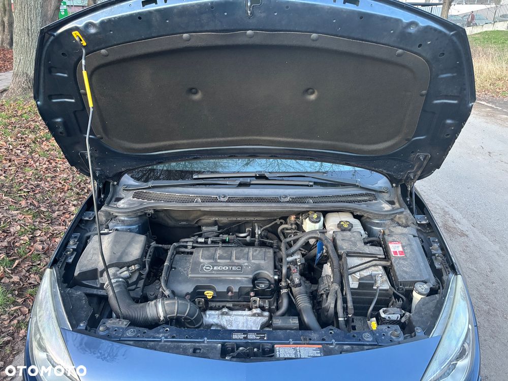 Opel Astra 1.4 Turbo Cosmo - 16