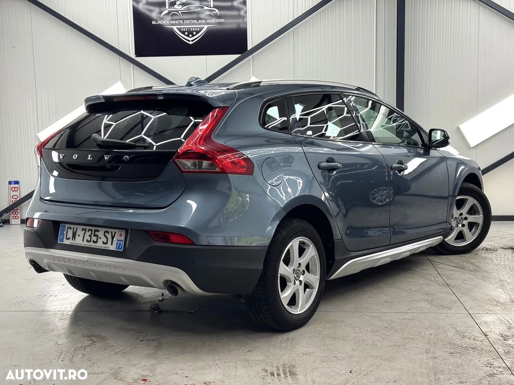 Volvo V40 D3 Geartronic Momentum - 13