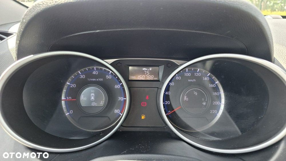 Hyundai ix35 - 11