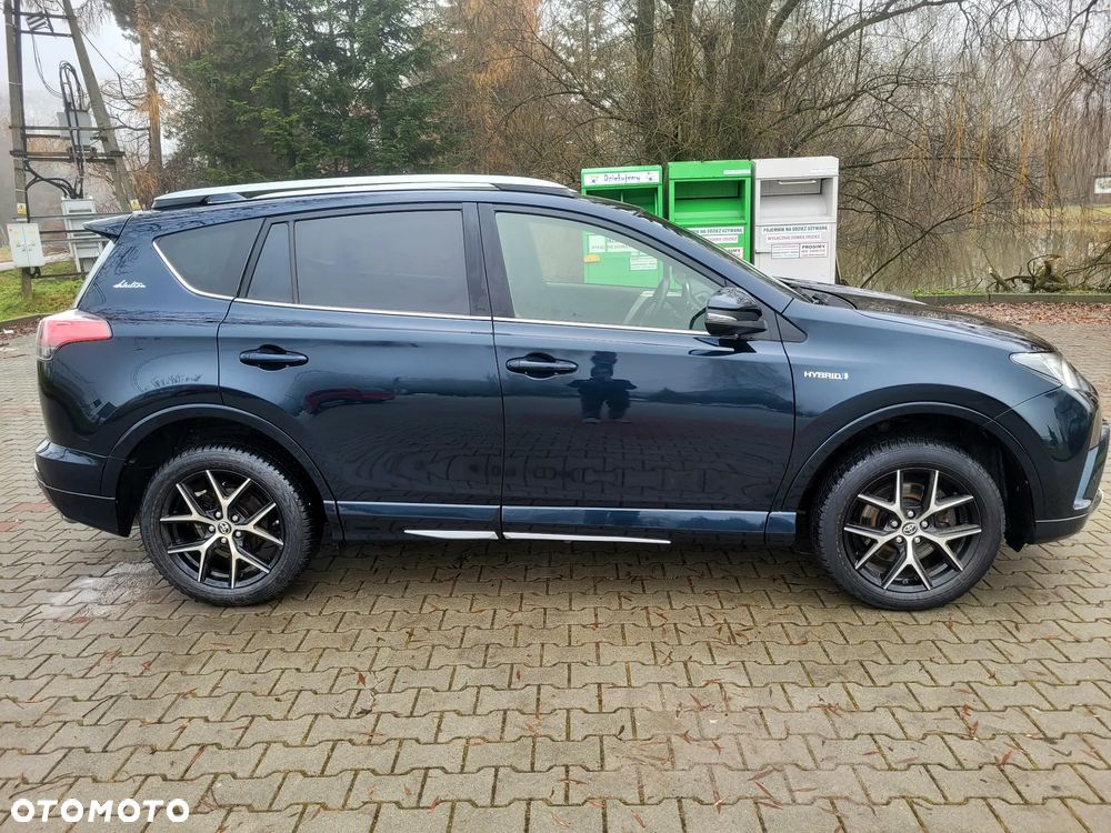 Toyota RAV4 Hybrid Selection 4x4 - 6