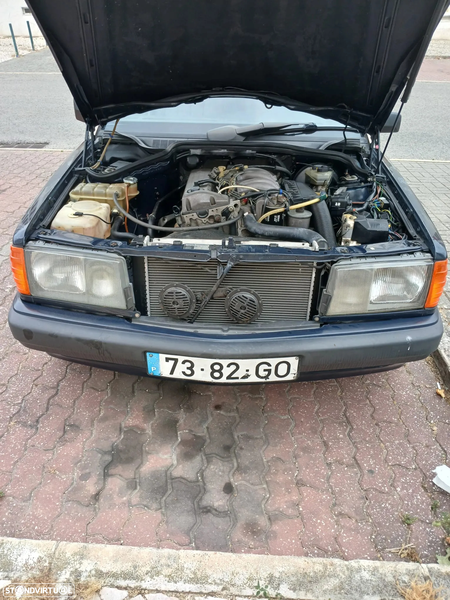 Mercedes-Benz 190 D 2.0 - 10