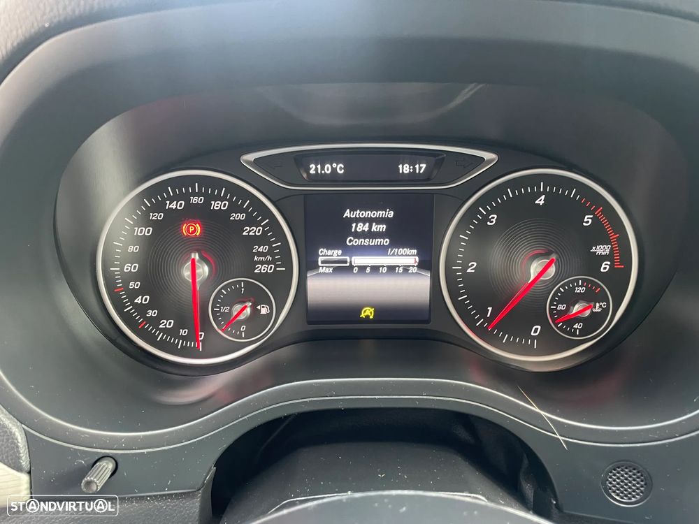 Mercedes-Benz B 180 d Fleet Pack - 42