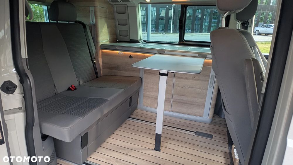 Volkswagen California - 17