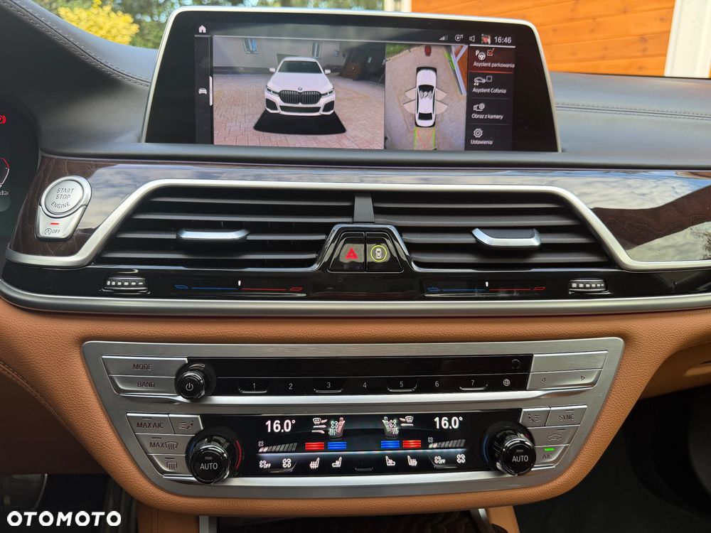 BMW Seria 7 740Li - 14