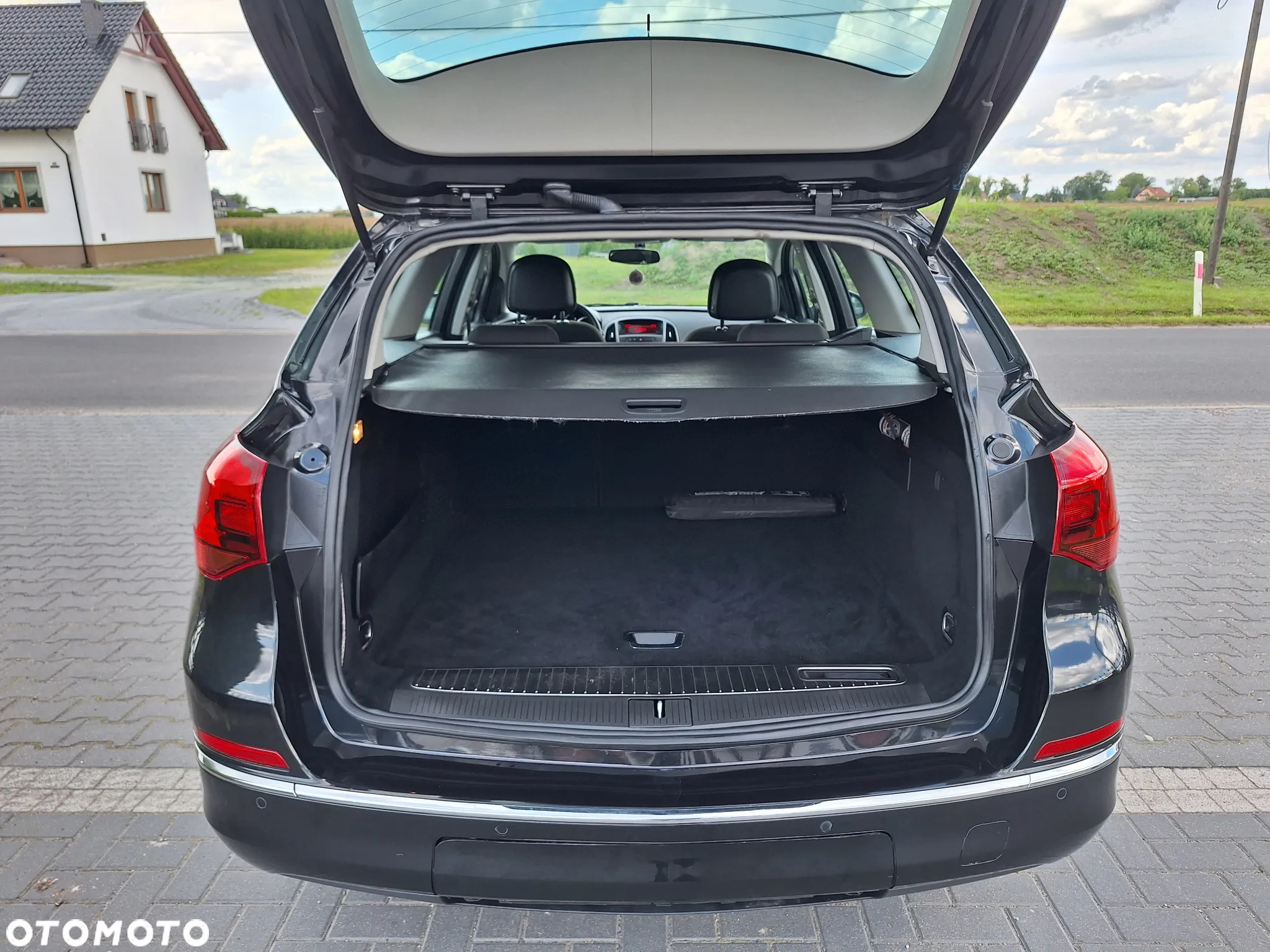 Opel Astra 1.4 Sports Tourer - 13