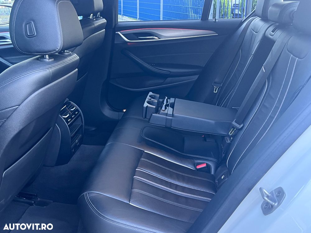 BMW Seria 5 530d xDrive - 22