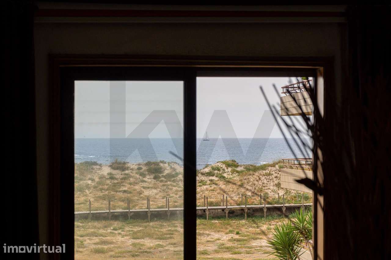 Apartamento T3 na primeira linha de mar em Mindelo - Grande imagem: 5/34
