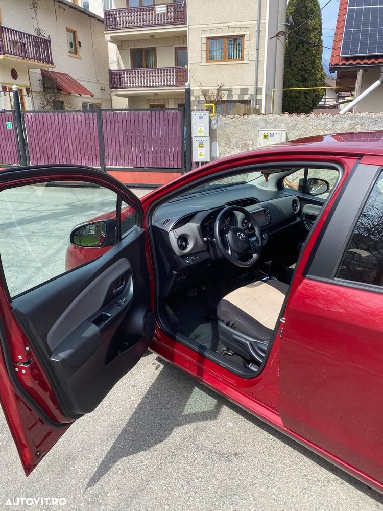 Toyota Yaris 1.5 VVT-i HSD Luna - 11
