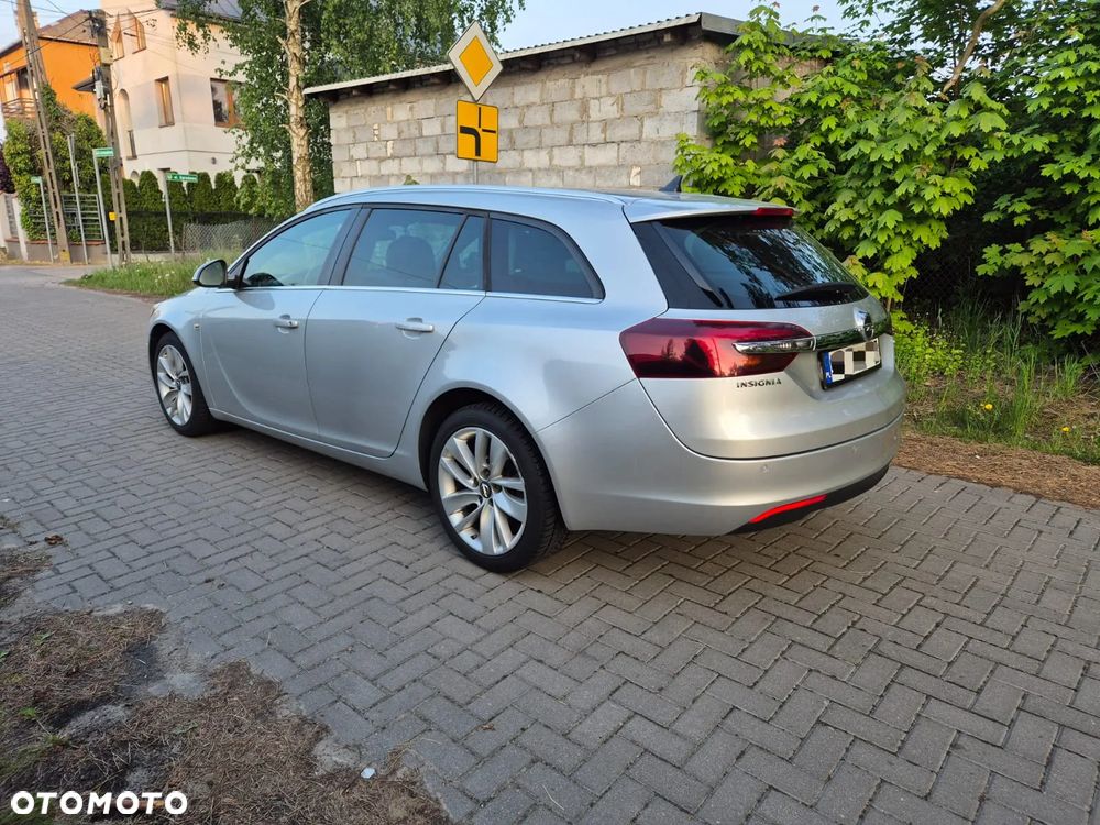 Opel Insignia - 4