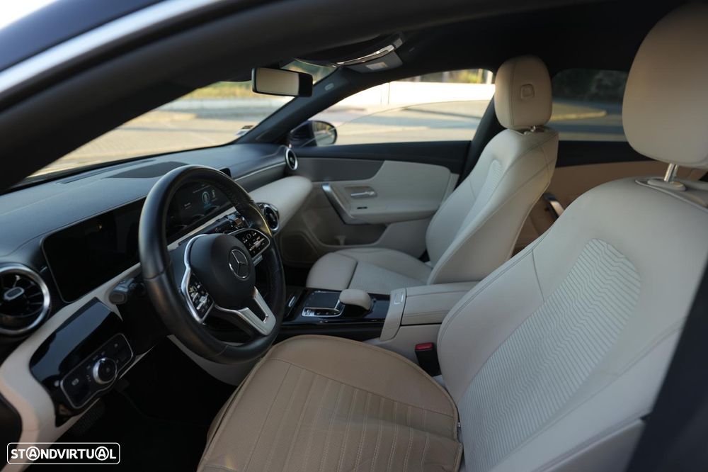 Mercedes-Benz CLA 180 - 18