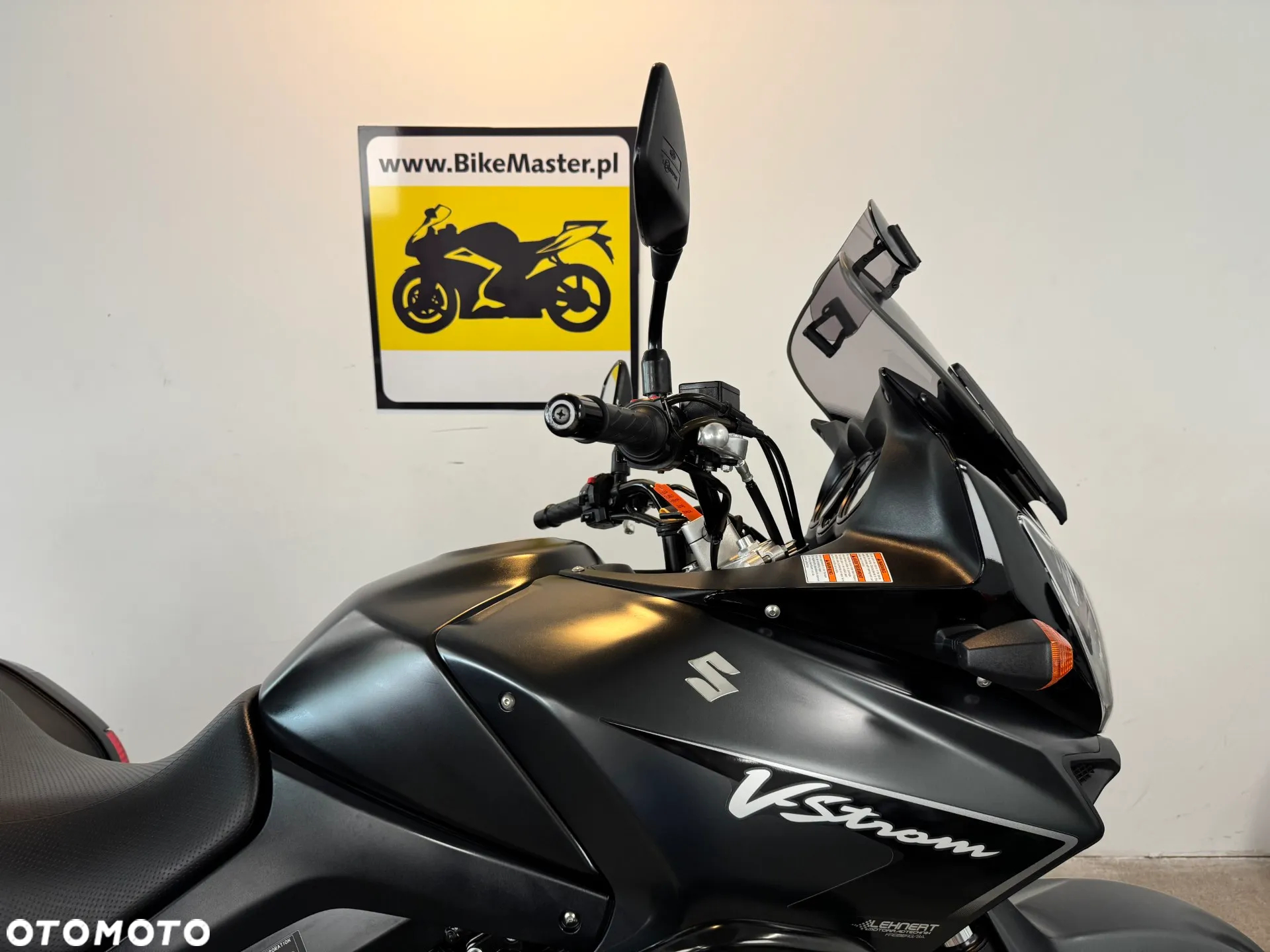 Suzuki DL - 10