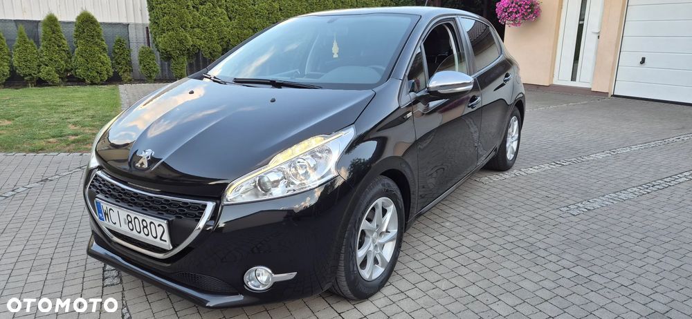 Peugeot 208 1.2 VTi Style - 3