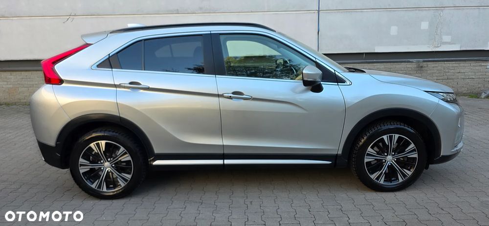 Mitsubishi Eclipse Cross 1.5 T Invite Plus - 11