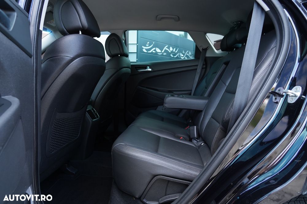 Hyundai Tucson 2.0 CRDI 4WD Automatik Premium - 9