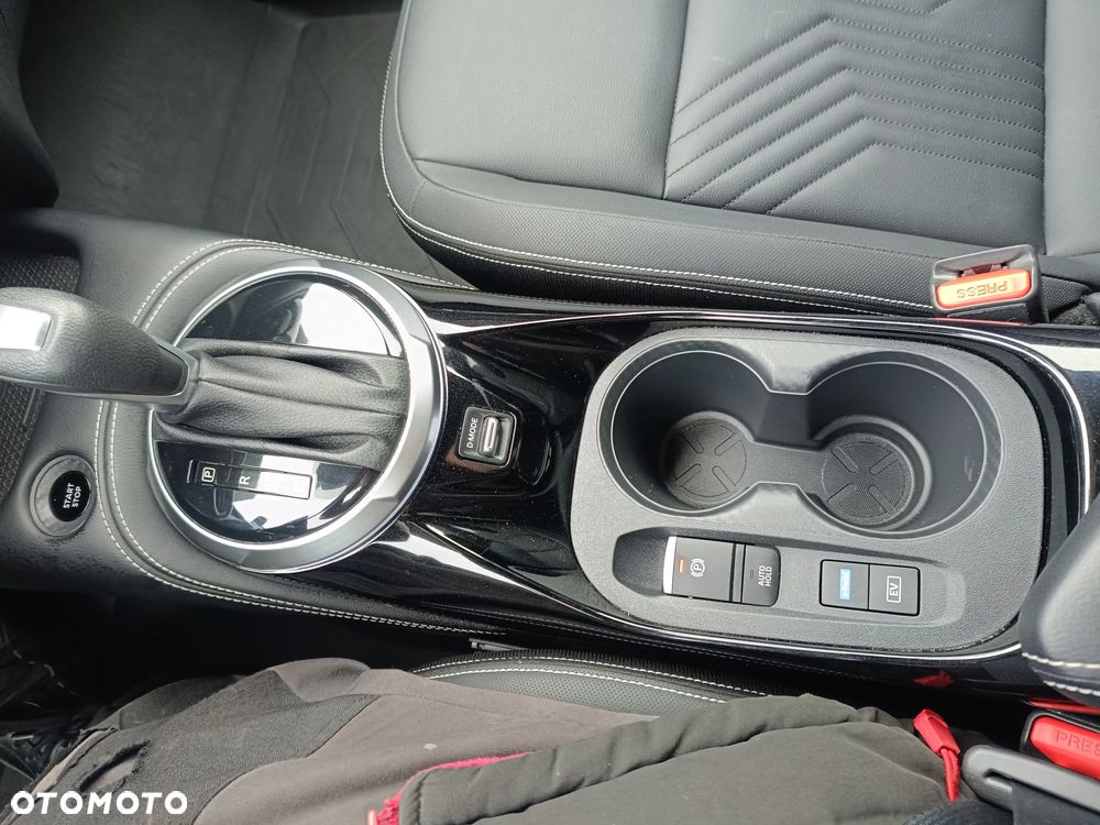 Nissan Juke 1.6 Hybrid Tekna AMT - 24