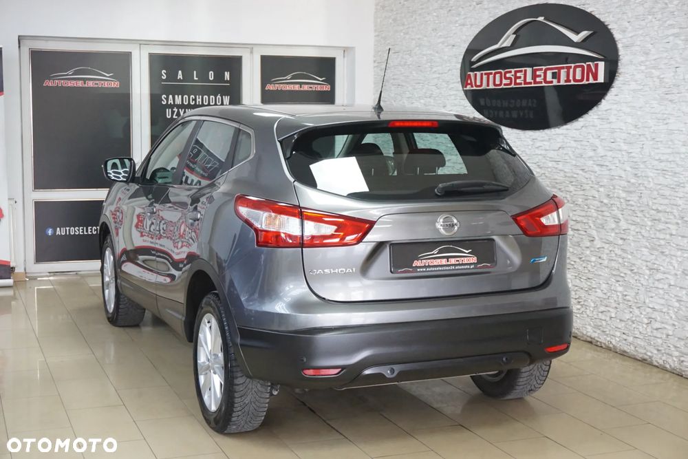 Nissan Qashqai 1.5 dCi DPF acenta - 11