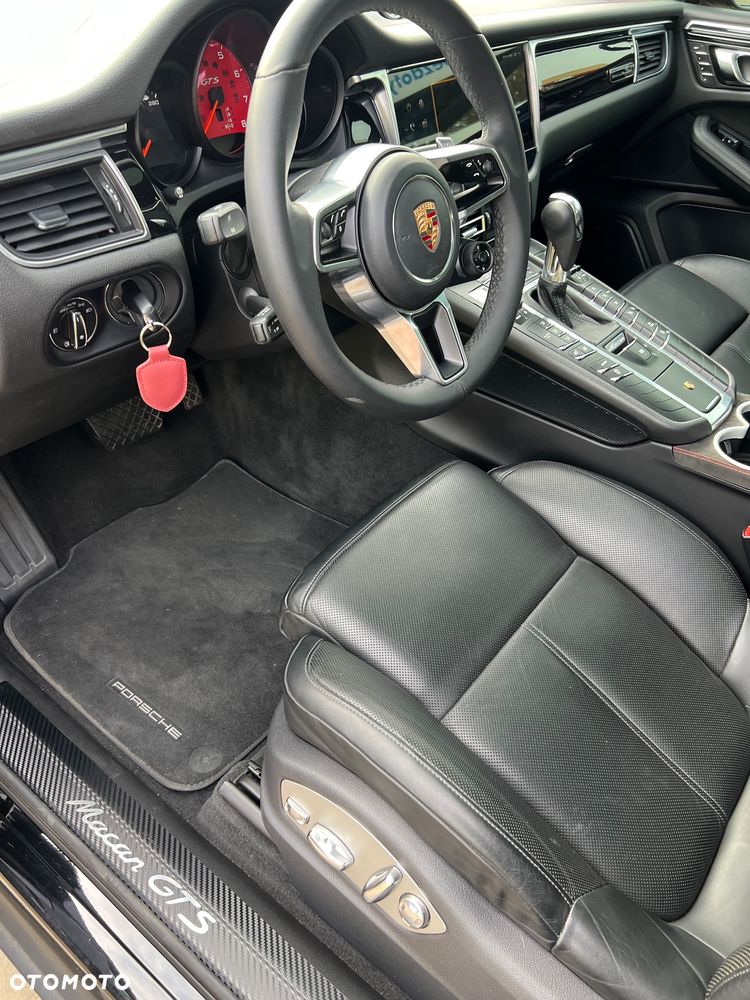 Porsche Macan GTS - 35