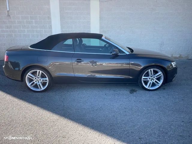 Audi A5 Cabrio 2.0 TDi S-line - 2