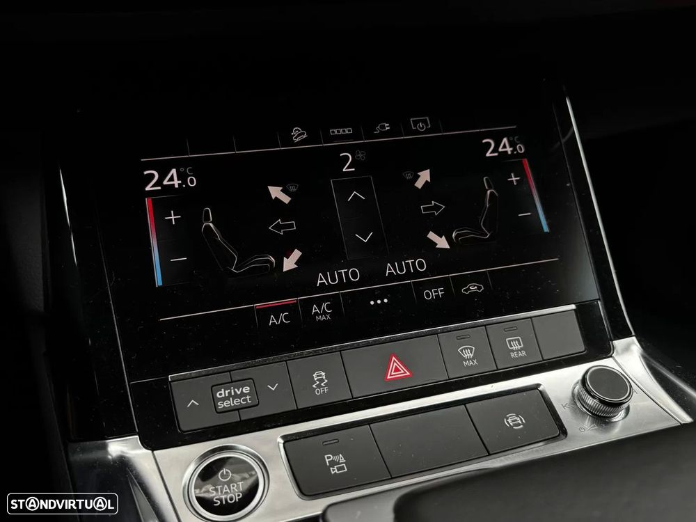 Audi Q8 e-Tron Sportback 55 quattro Advanced - 28
