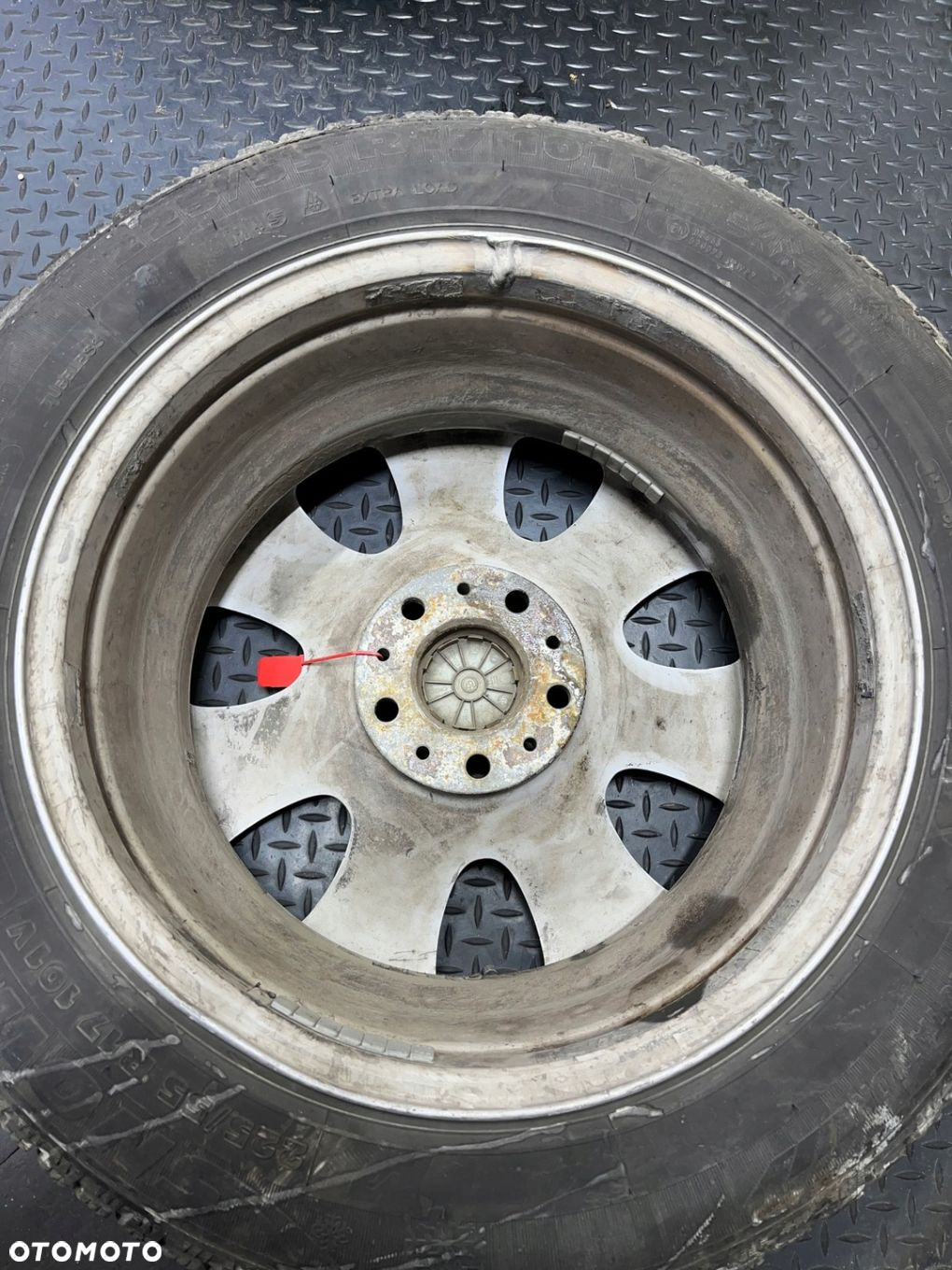 KOŁA FELGI ALUMINIOWE BMW E60 E61 6765144 STYLING 165 8Jx17 IS24 - 4