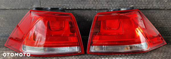 LAMPA TYŁ PRAWA LEWA 5G0945095M 5G0945096M VW GOLF VII HB 5D