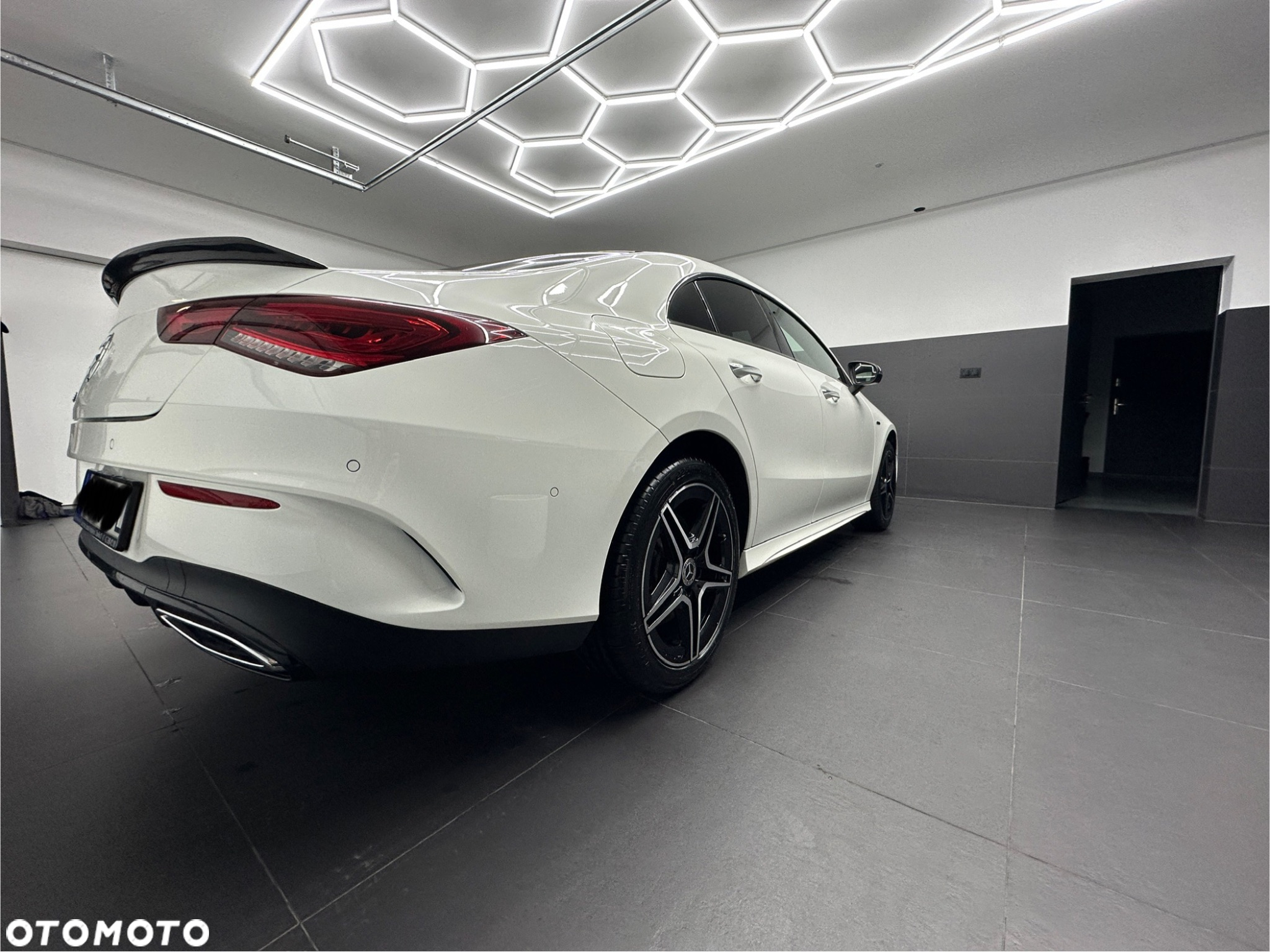 Mercedes-Benz CLA - 22