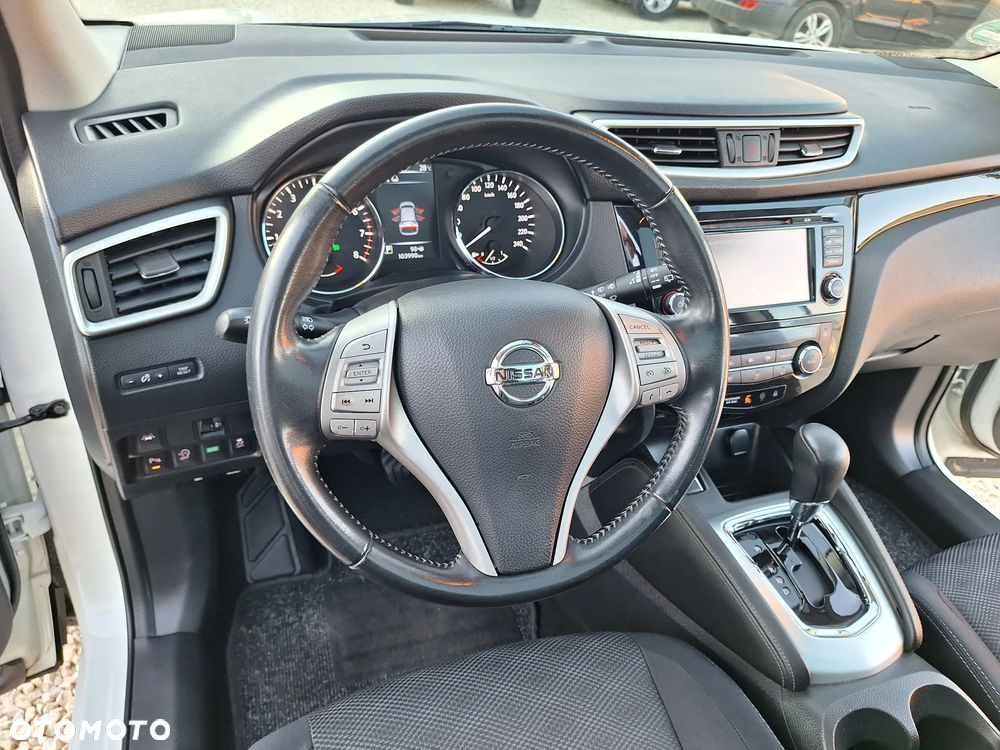 Nissan Qashqai 1.2 DIG-T Xtronic TEKNA - 17