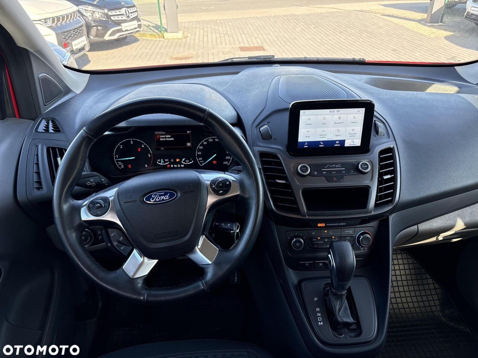 Ford Transit Connect - 12