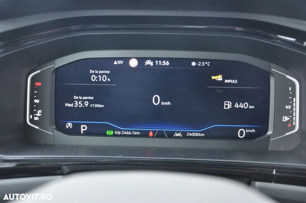 Volkswagen T-Roc - 18