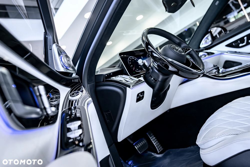 Mercedes-Benz Klasa S - 21