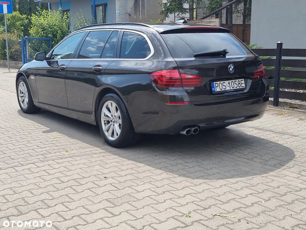 BMW Seria 5 518d - 13
